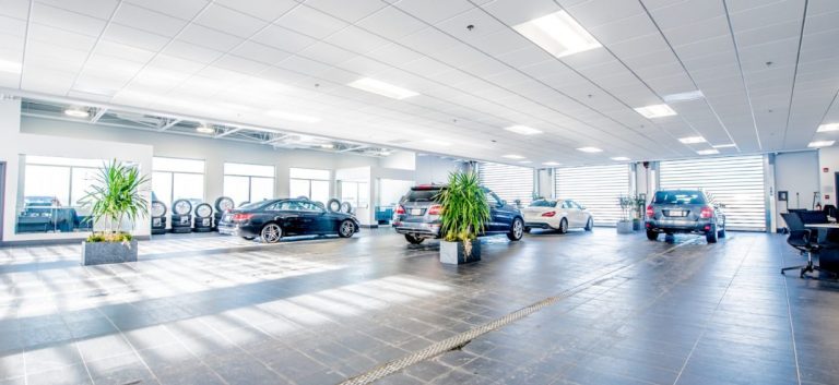Service bay at Mercedes-Benz Country Hills.